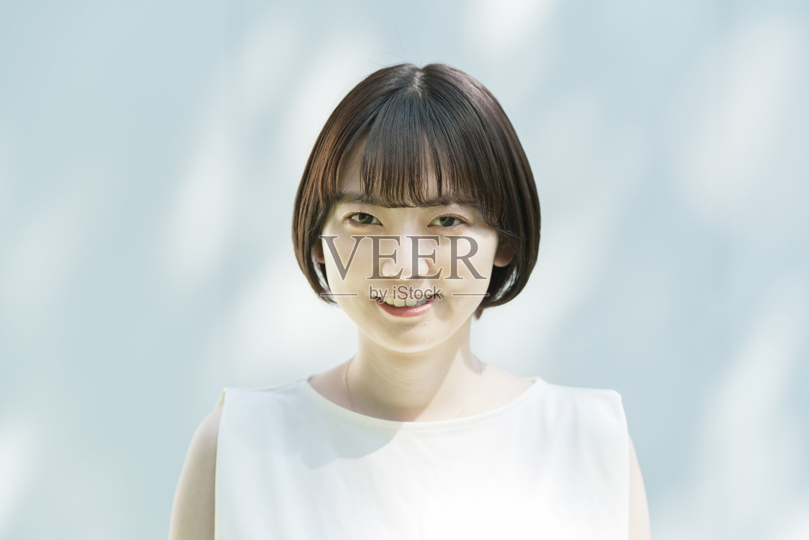 春天户外女性写真照片摄影图片