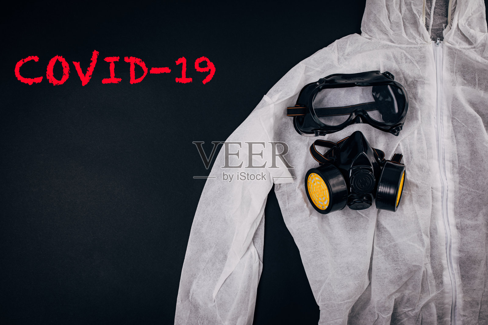 covid-19防护装备照片摄影图片