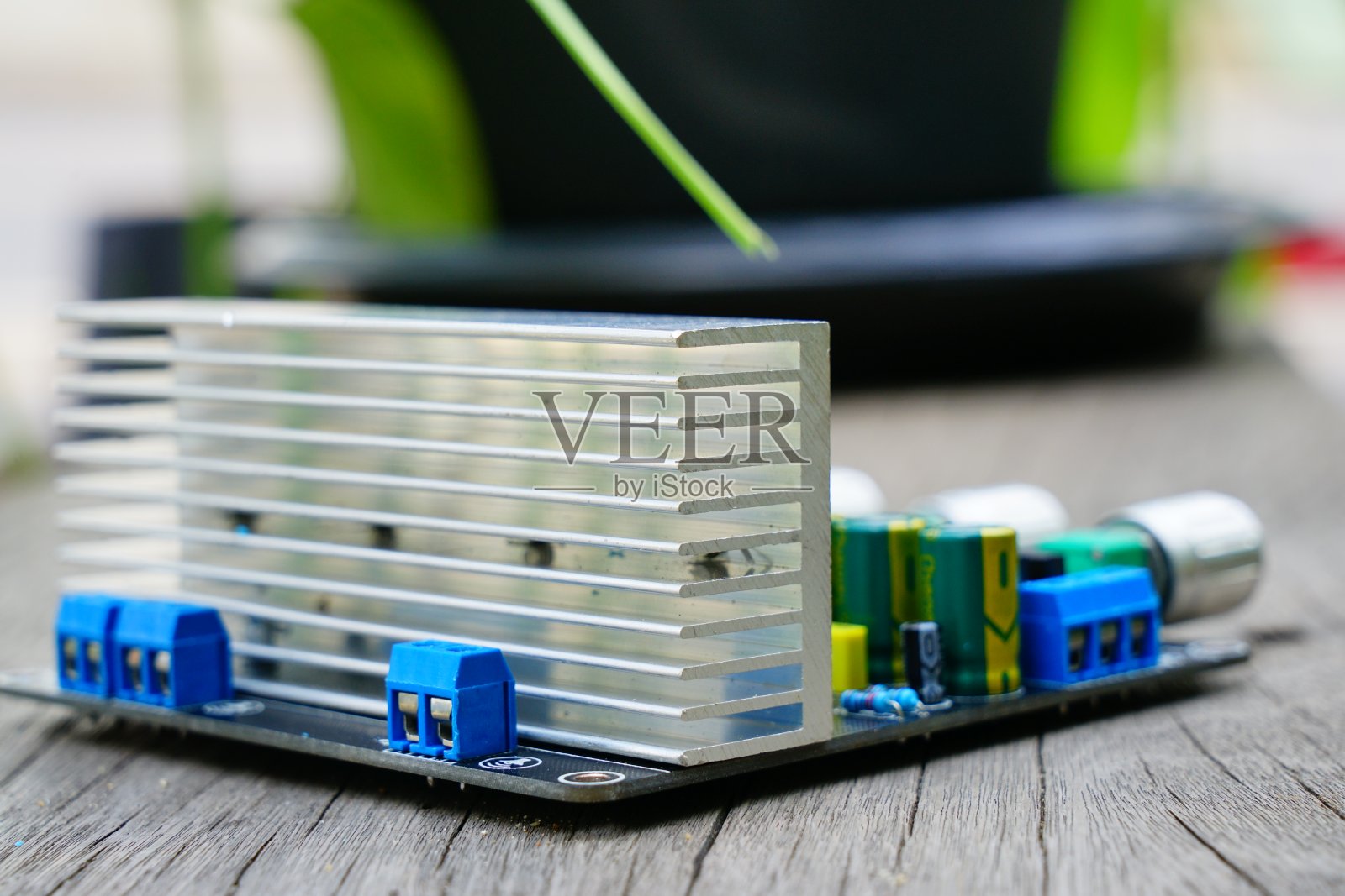 音频放大电路板照片摄影图片