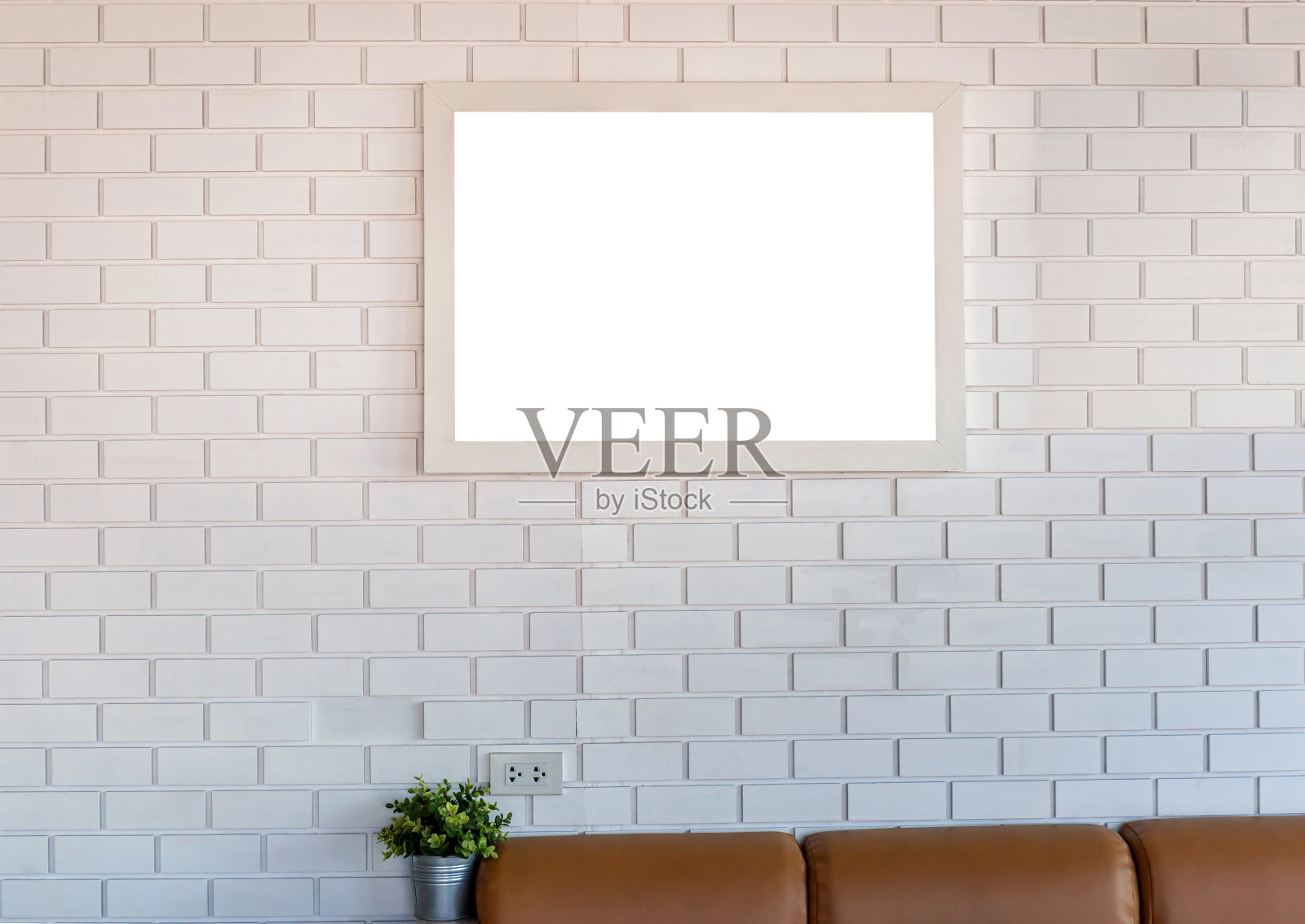 空白的相框在墙上为您的设计,模型概念照片摄影图片