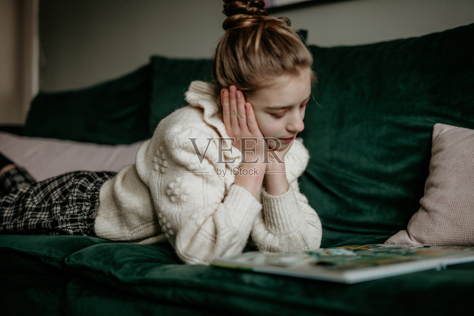 青年文化照片摄影图片