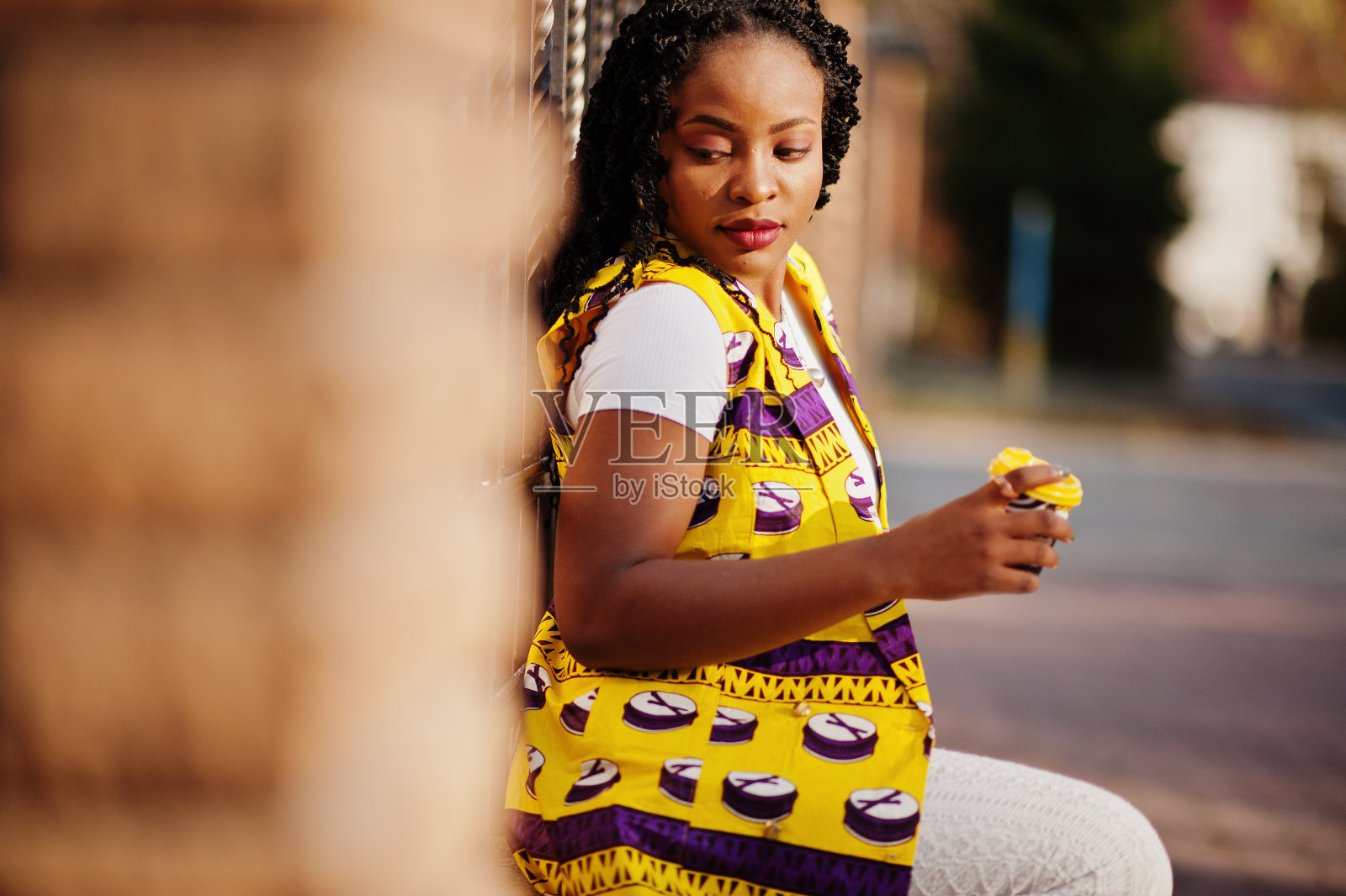 时尚的非裔美国女性照片摄影图片