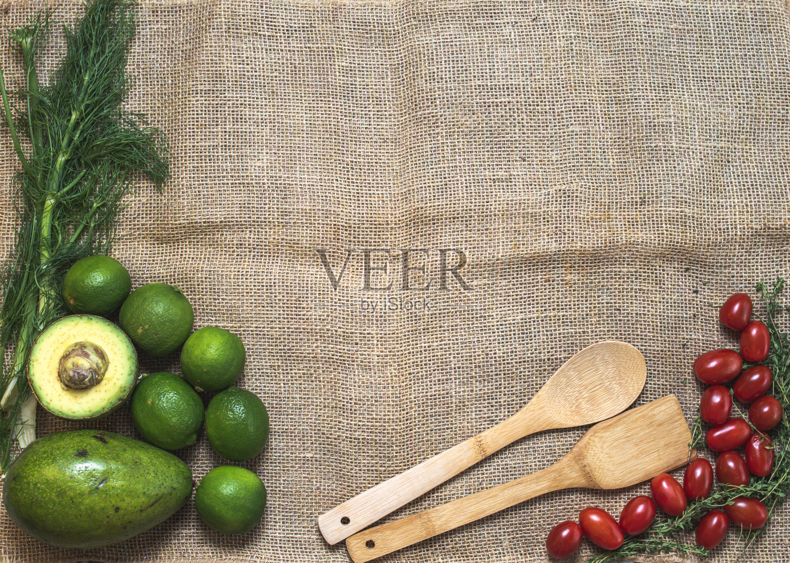 柠檬,鳄梨,茴香,百里香,西红柿,食物成分照片摄影图片