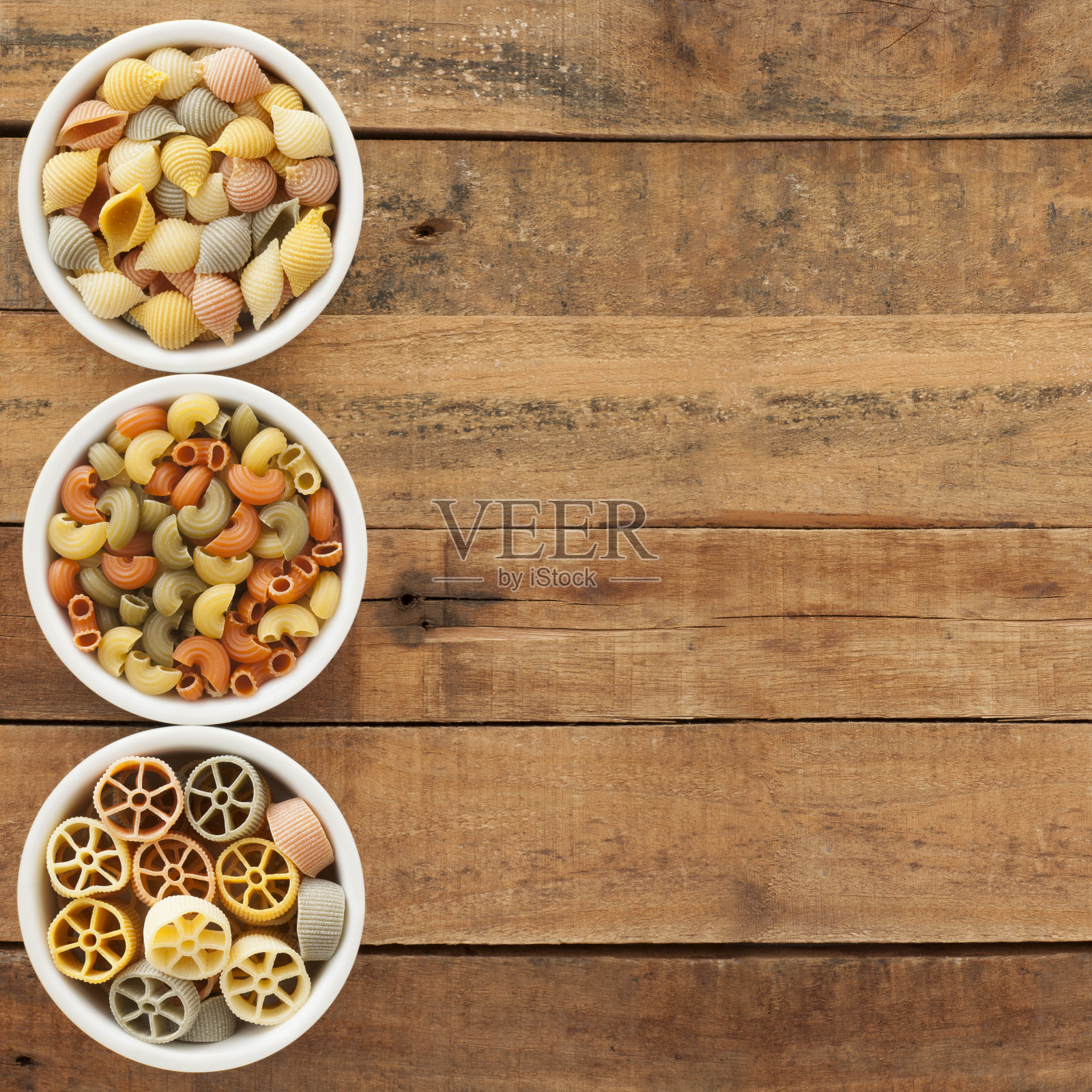 多色生意大利面照片摄影图片