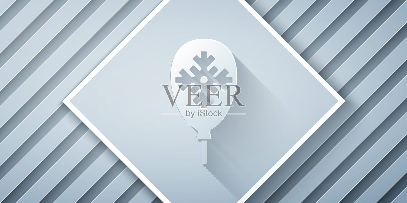 剪纸气球与雪花图标孤立在灰色背景。圣诞快乐,恭贺新禧。纸艺术风格。向量插画图片素材