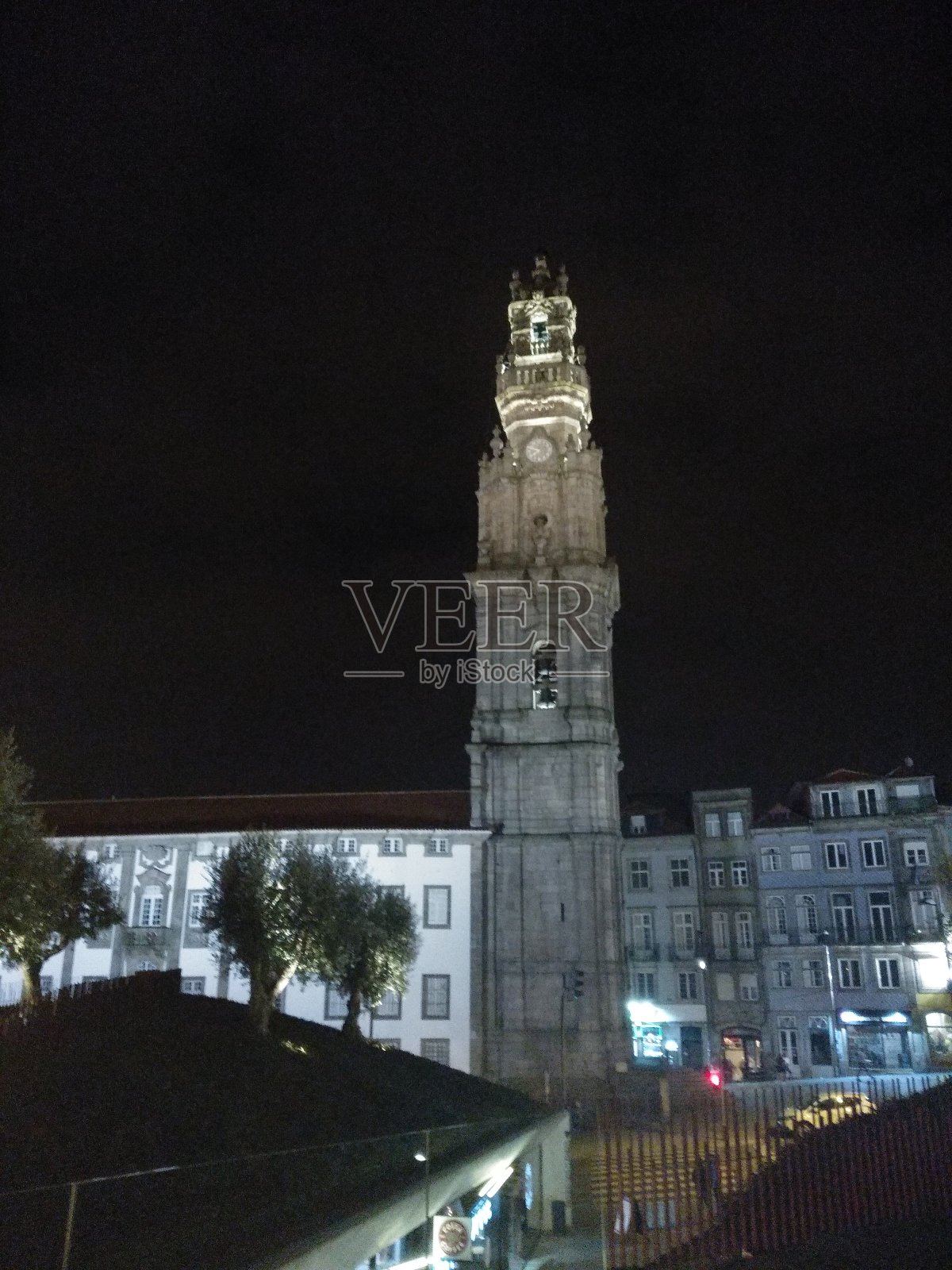 夜光塔照片摄影图片