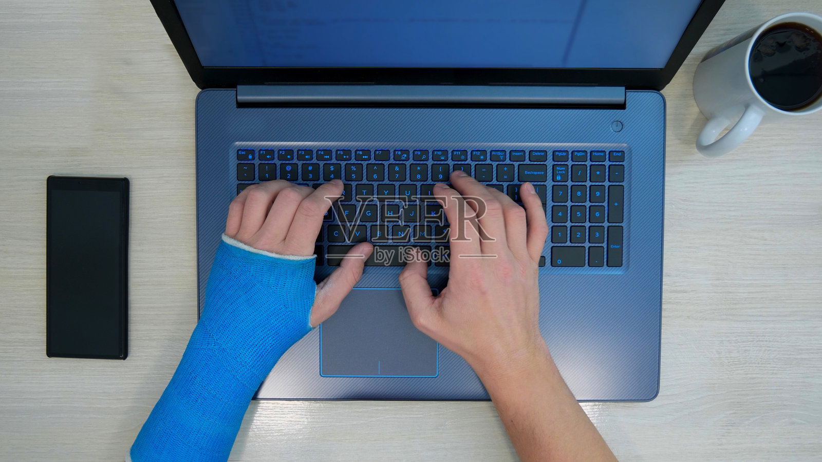 玻璃纤维蓝色铸造手提电脑程序代码照片摄影图片