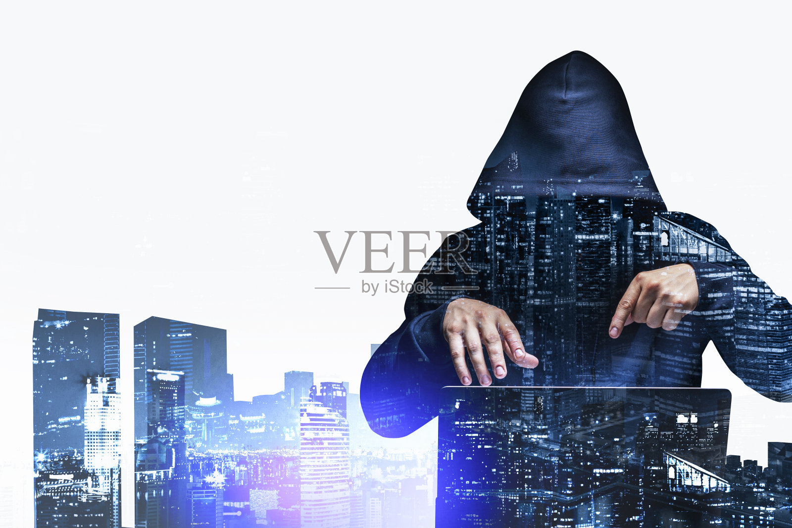 黑客在夜间攻击机密信息的正面视图照片摄影图片