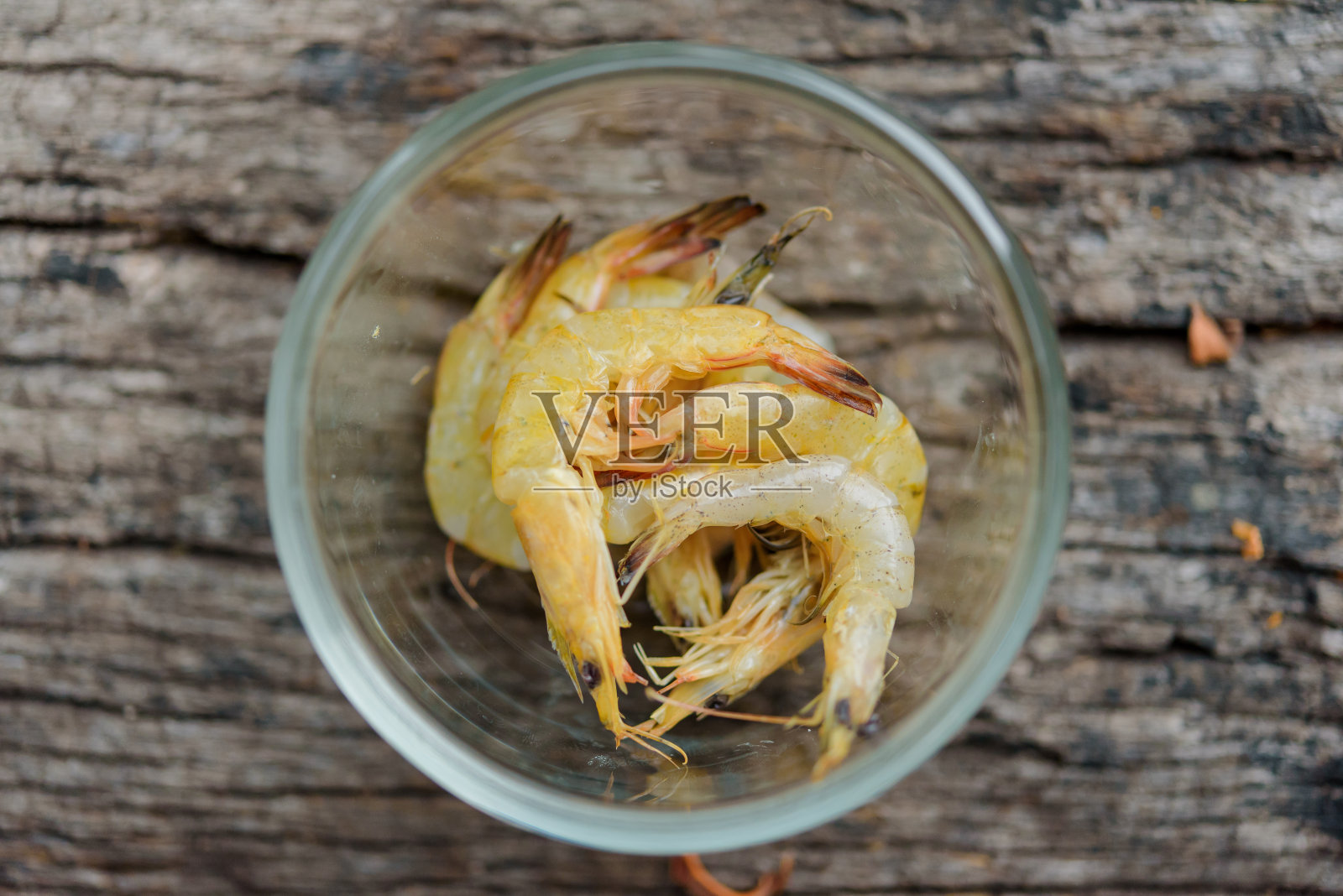 碗里的小虾照片摄影图片
