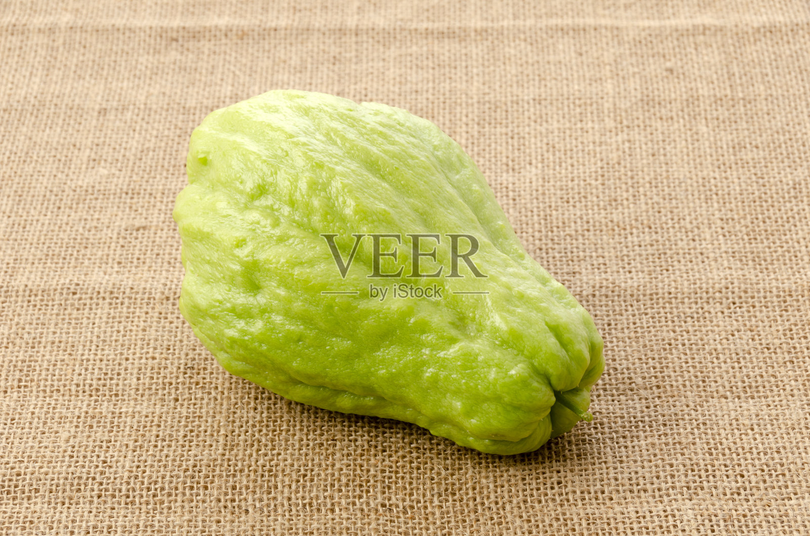 粗麻布背景上的鲜恰约特照片摄影图片