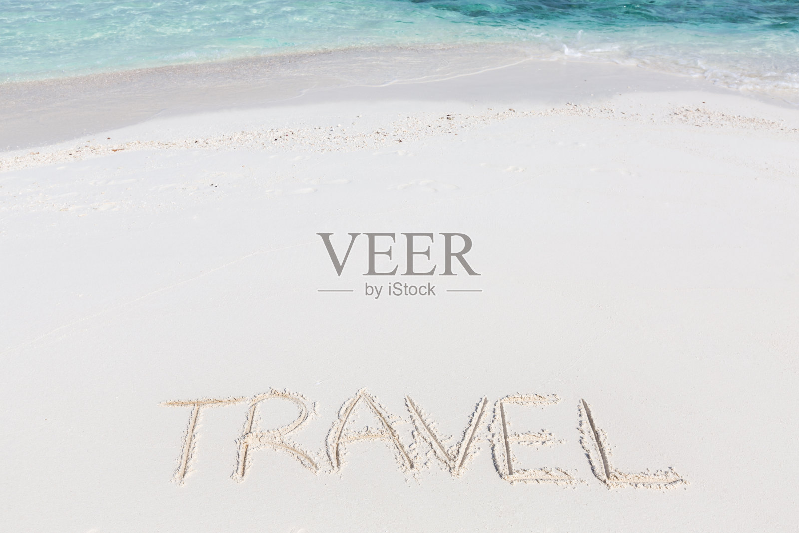 马尔代夫海滩上的笔迹照片摄影图片