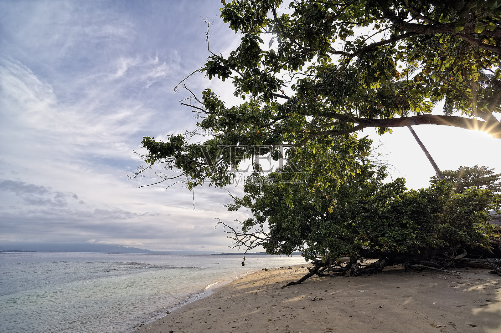 一幅美丽的日落时的大海画面照片摄影图片
