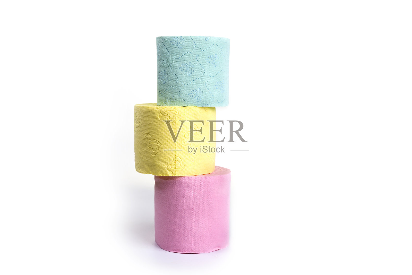 白色背景上的彩色卫生纸照片摄影图片