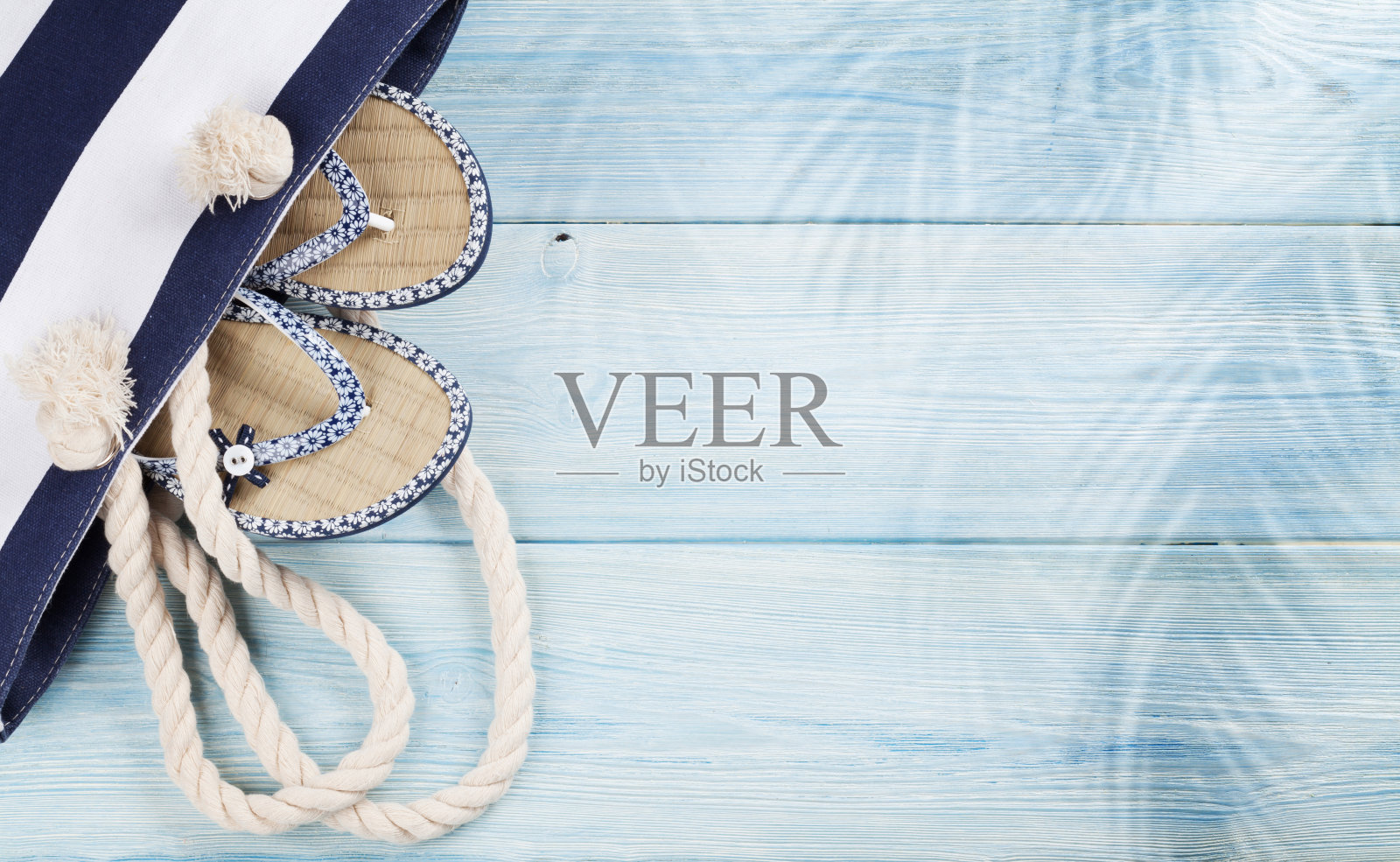 沙滩配件上的木制背景照片摄影图片