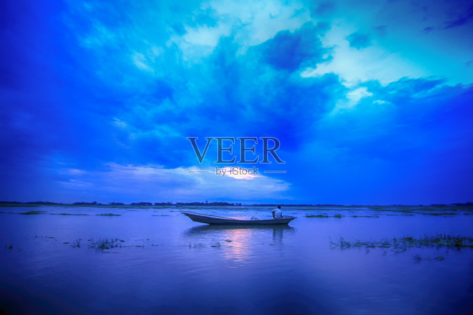 蓝色的小时照片摄影图片