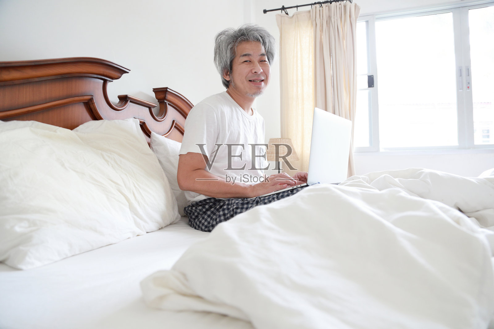 卧室照片摄影图片