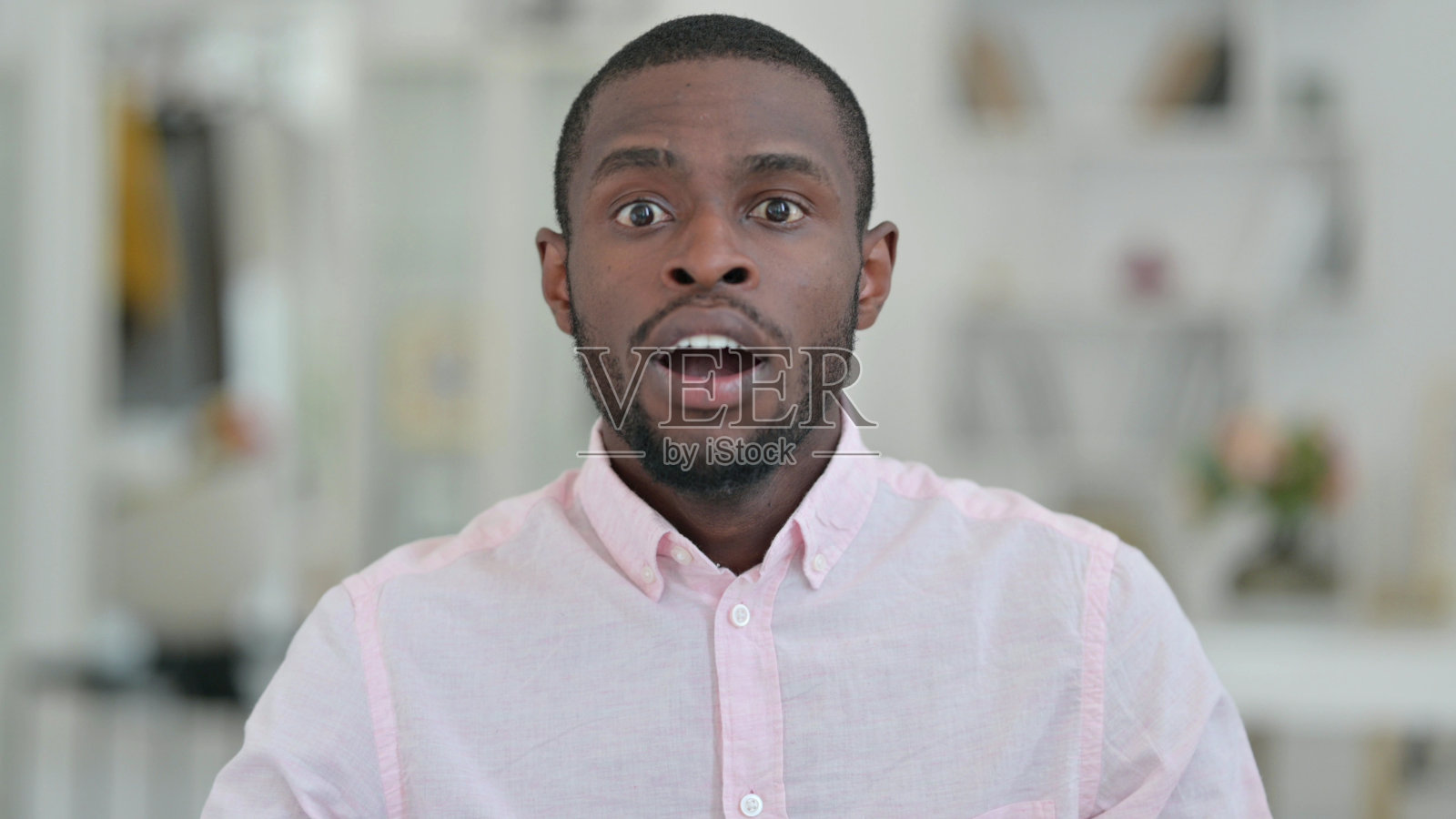 非洲人对失去和失败的反应照片摄影图片