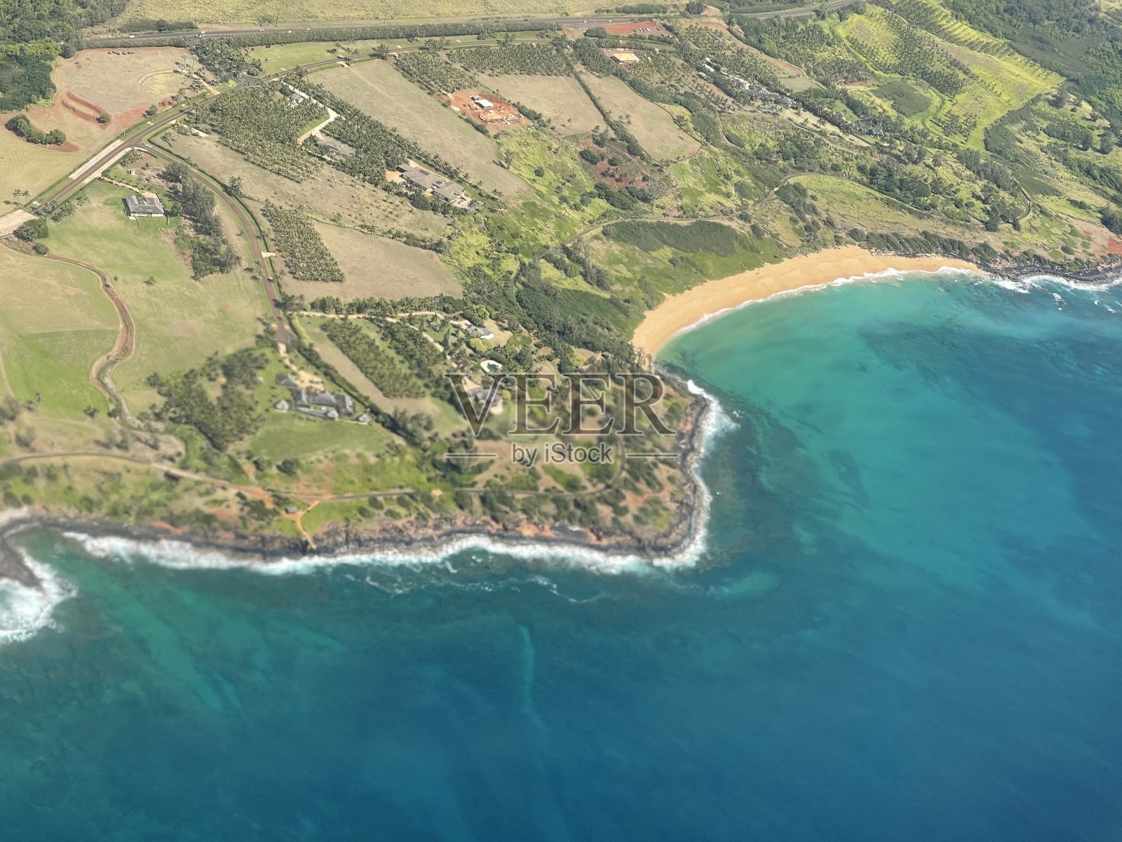 俯瞰着海湾照片摄影图片