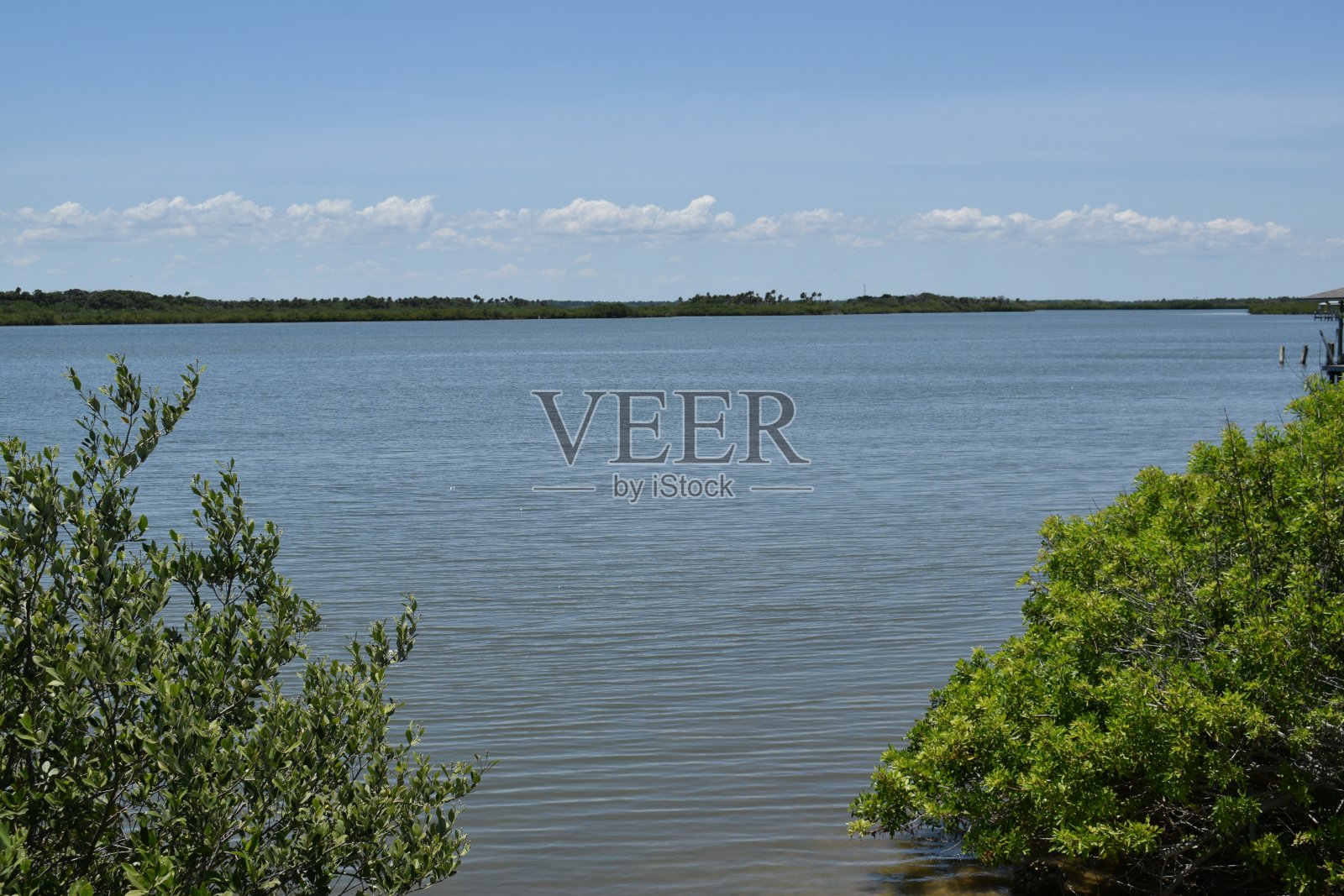 宁静的环礁湖照片摄影图片