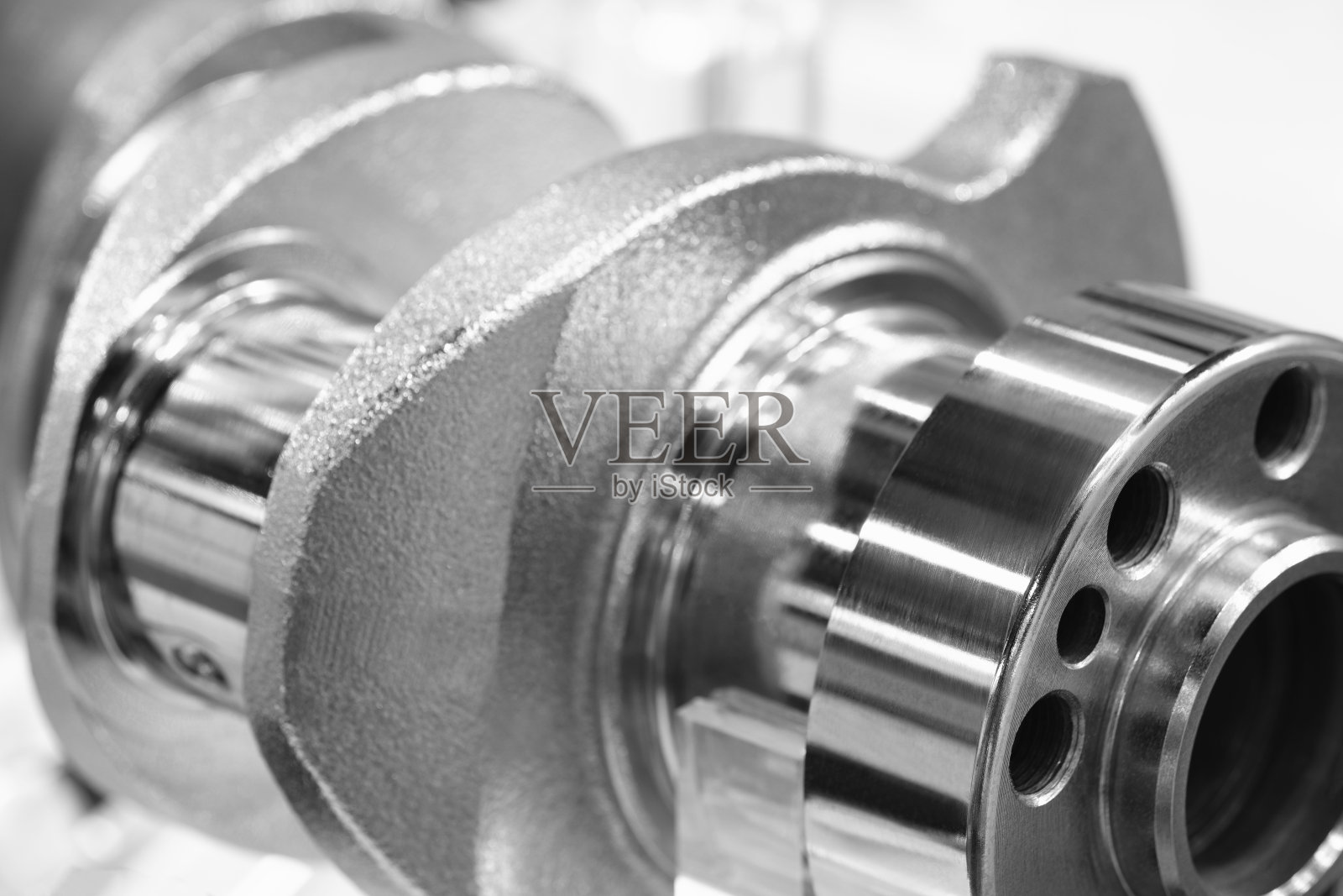 汽车发动机曲轴的生产和服务理念照片摄影图片