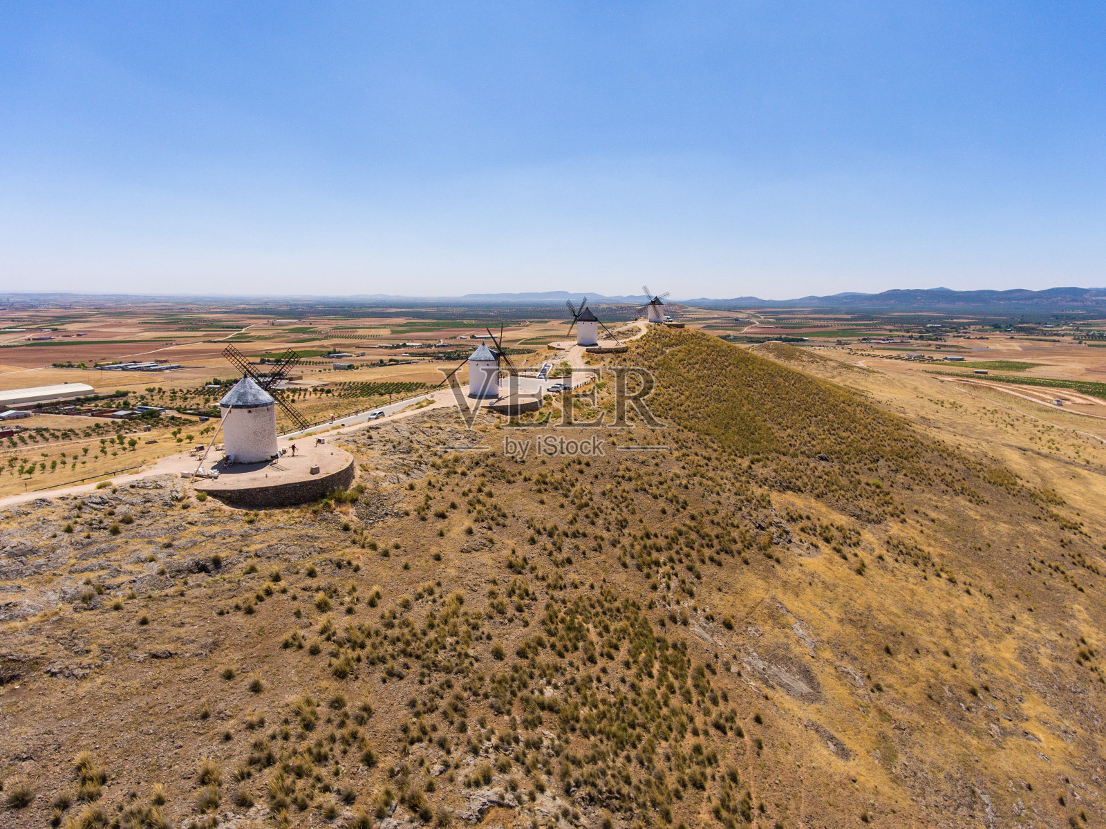 堂吉诃德风车的鸟瞰图。Molino Rucio Consuegra在西班牙中部照片摄影图片