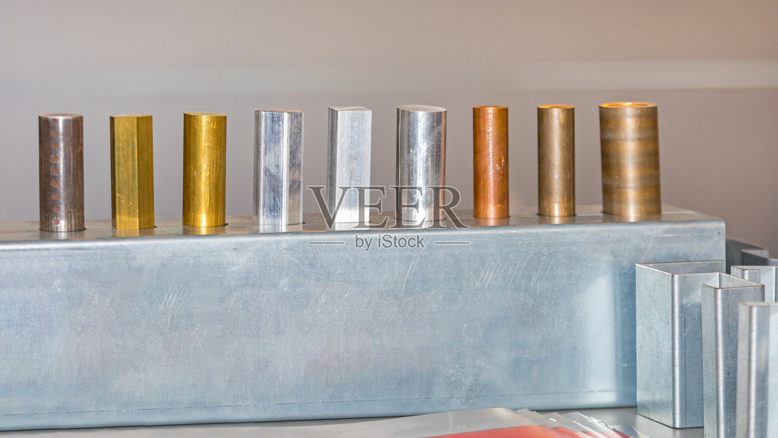 金属管材照片摄影图片