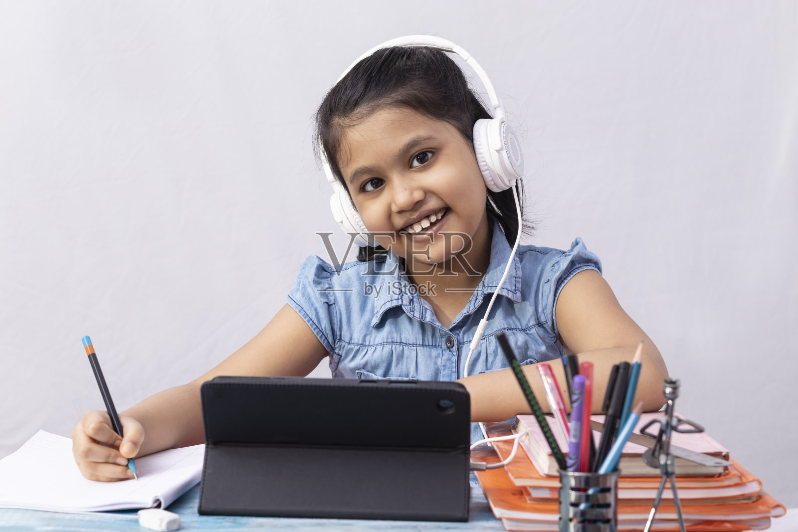 印度线上课程照片摄影图片