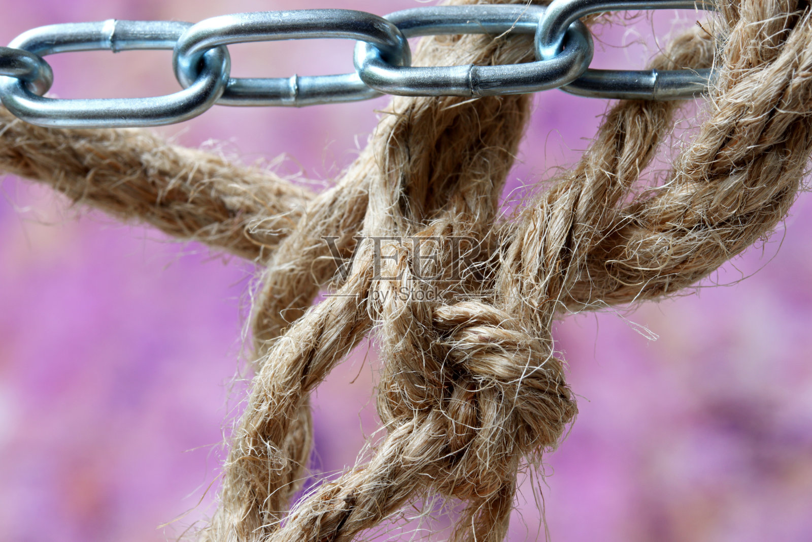 一个链条和绳子的特写照片摄影图片