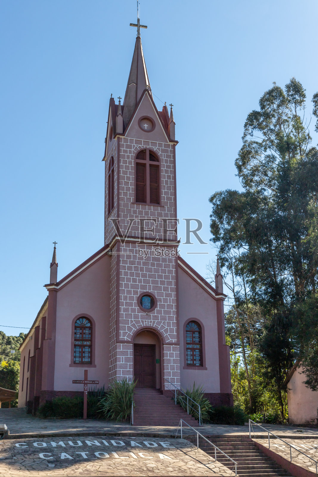 小的天主教堂照片摄影图片