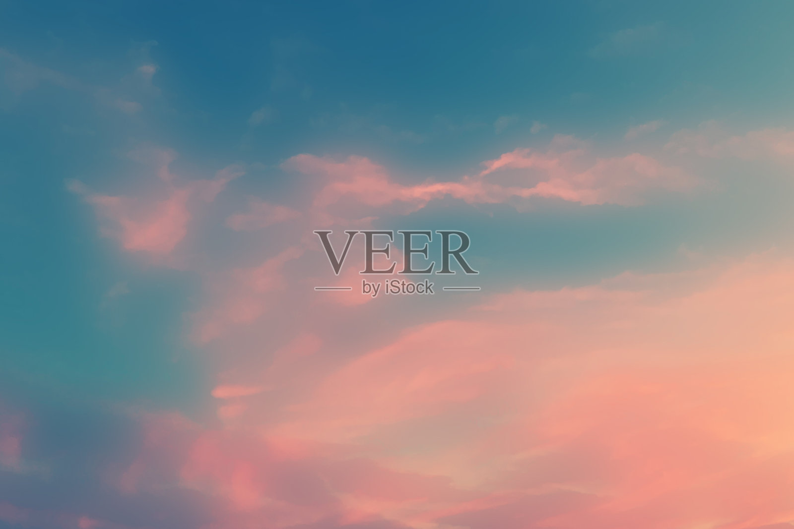 天空中粉红色的云插画图片素材