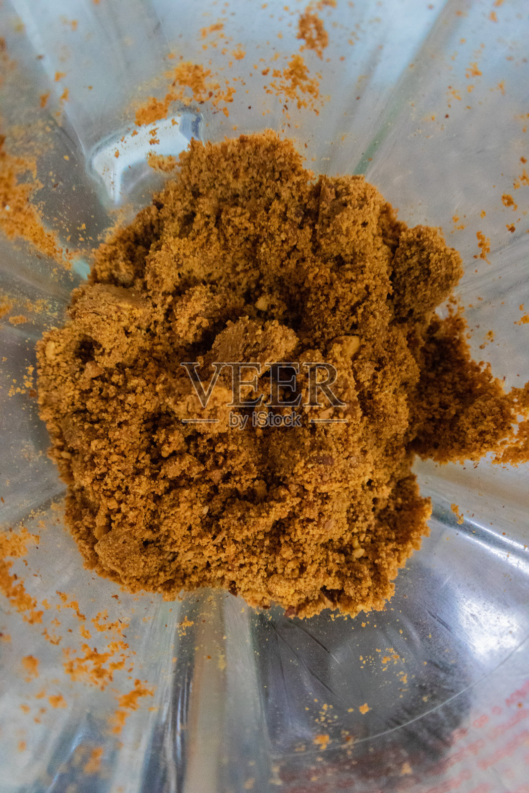 杏仁黄油,由压碎烤杏仁制成照片摄影图片