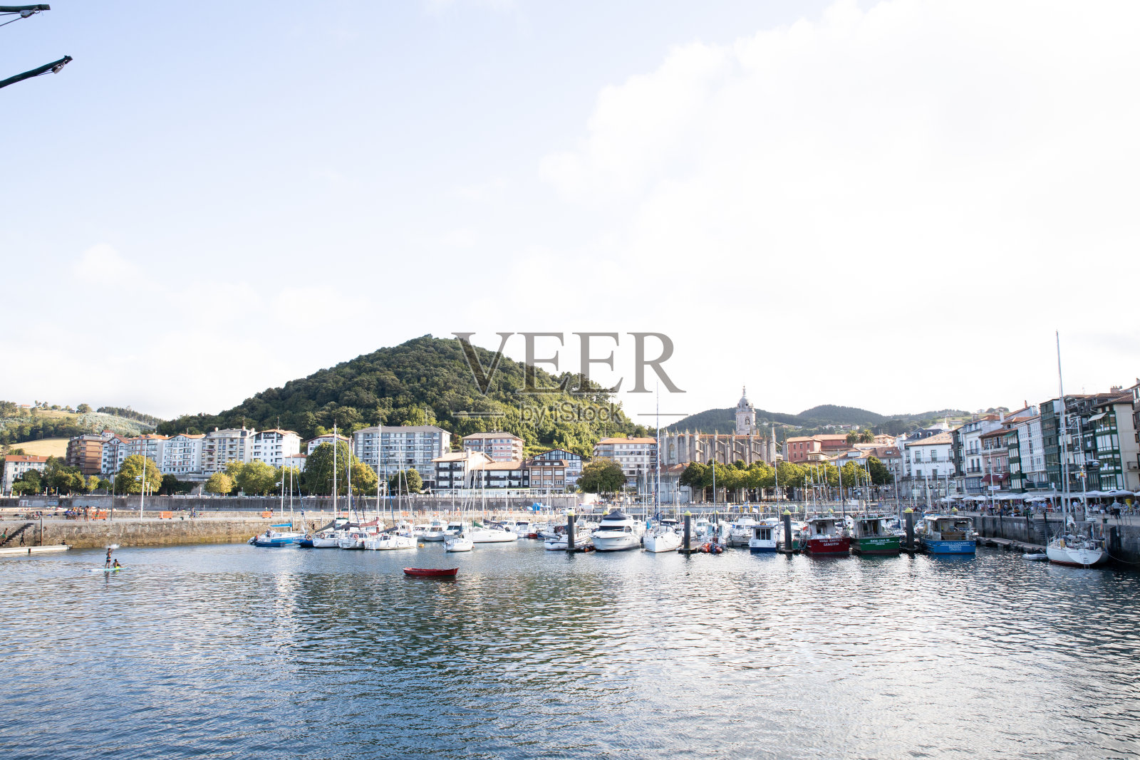 西班牙巴斯克地区Lekeitio美丽的海景照片摄影图片