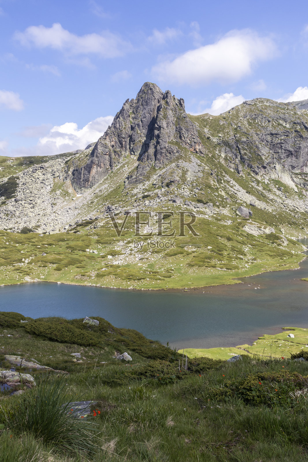 保加利亚瑞拉山七瑞拉湖景观照片摄影图片