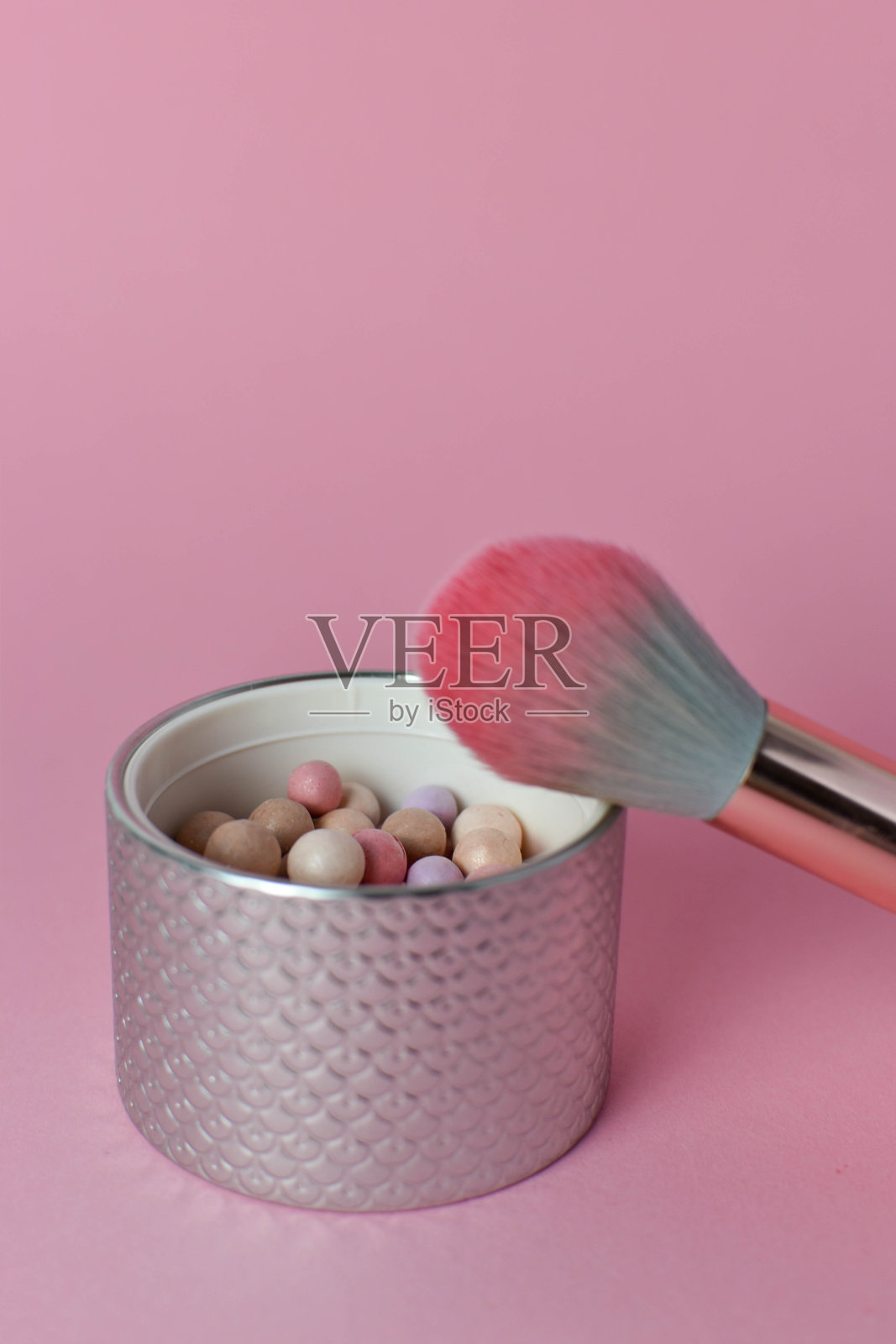 面粉珍珠,照亮肤色照片摄影图片