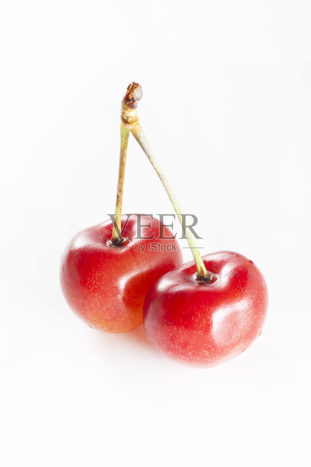 白色背景下的雷尼尔樱桃照片摄影图片