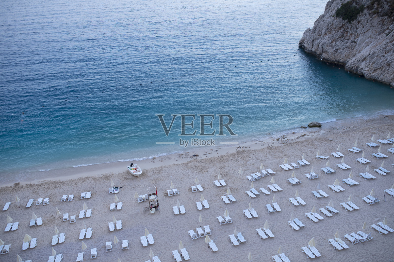 马尔马里斯土耳其海滩在夏季时间照片摄影图片