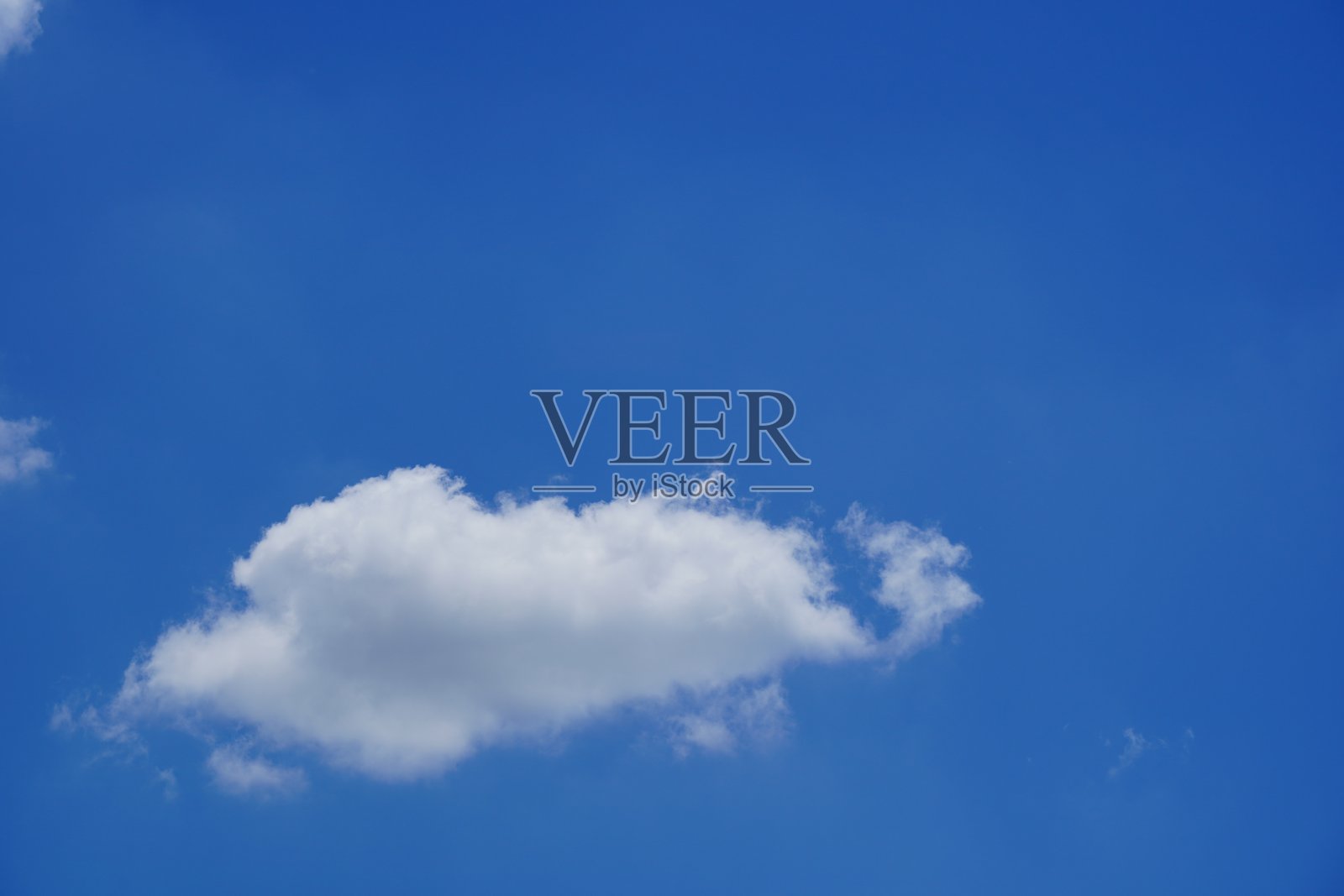 阳光云天空在早晨背景照片摄影图片