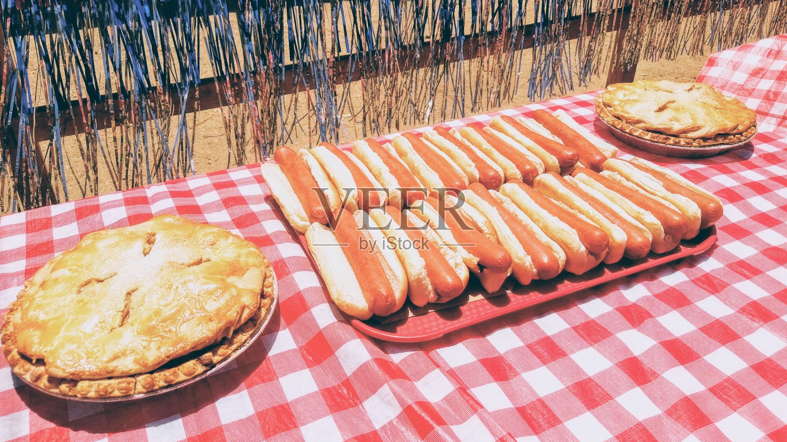 你能吃多少?照片摄影图片