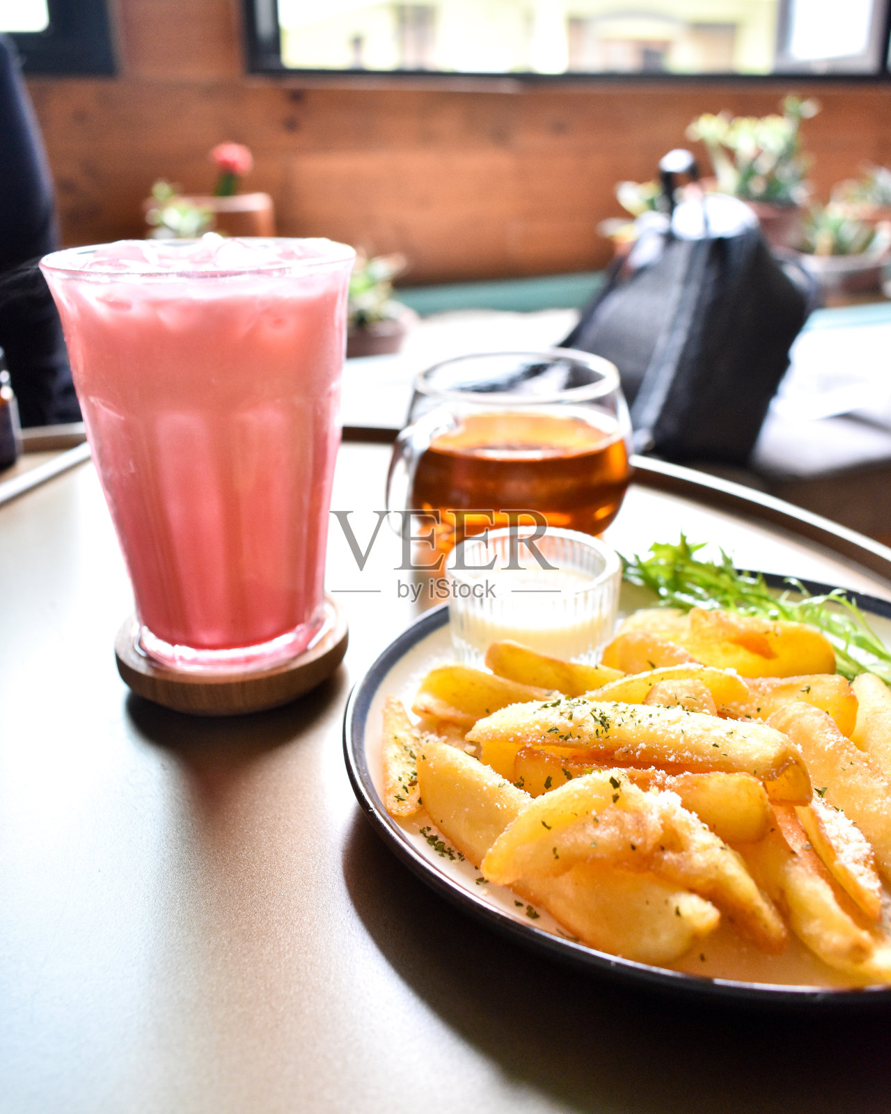 咖啡馆的食物照片摄影图片