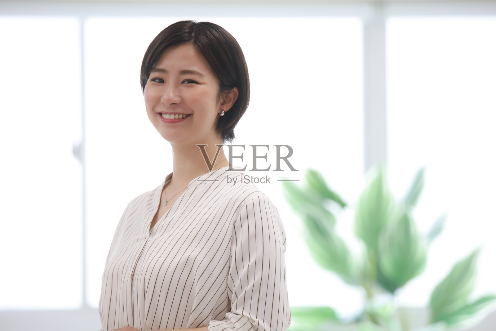 女性员工形象照片摄影图片