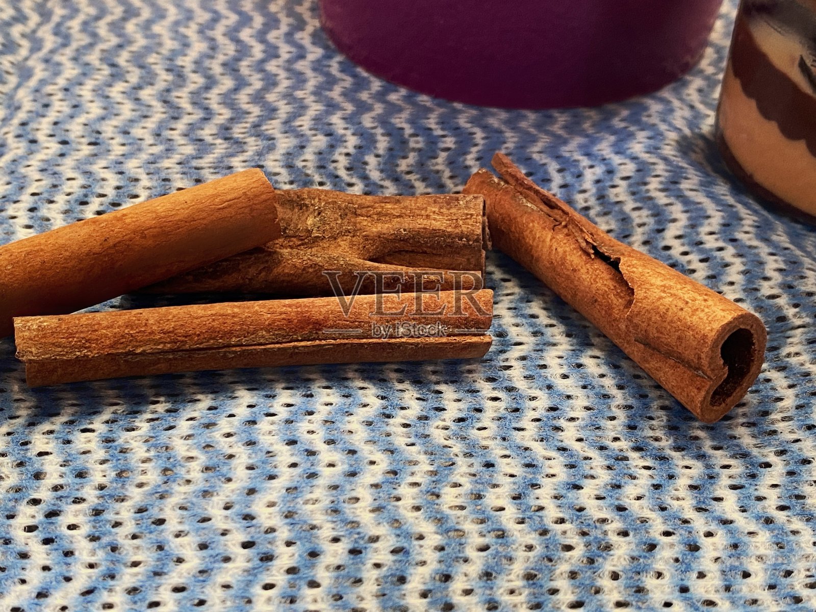 肉桂树皮照片摄影图片