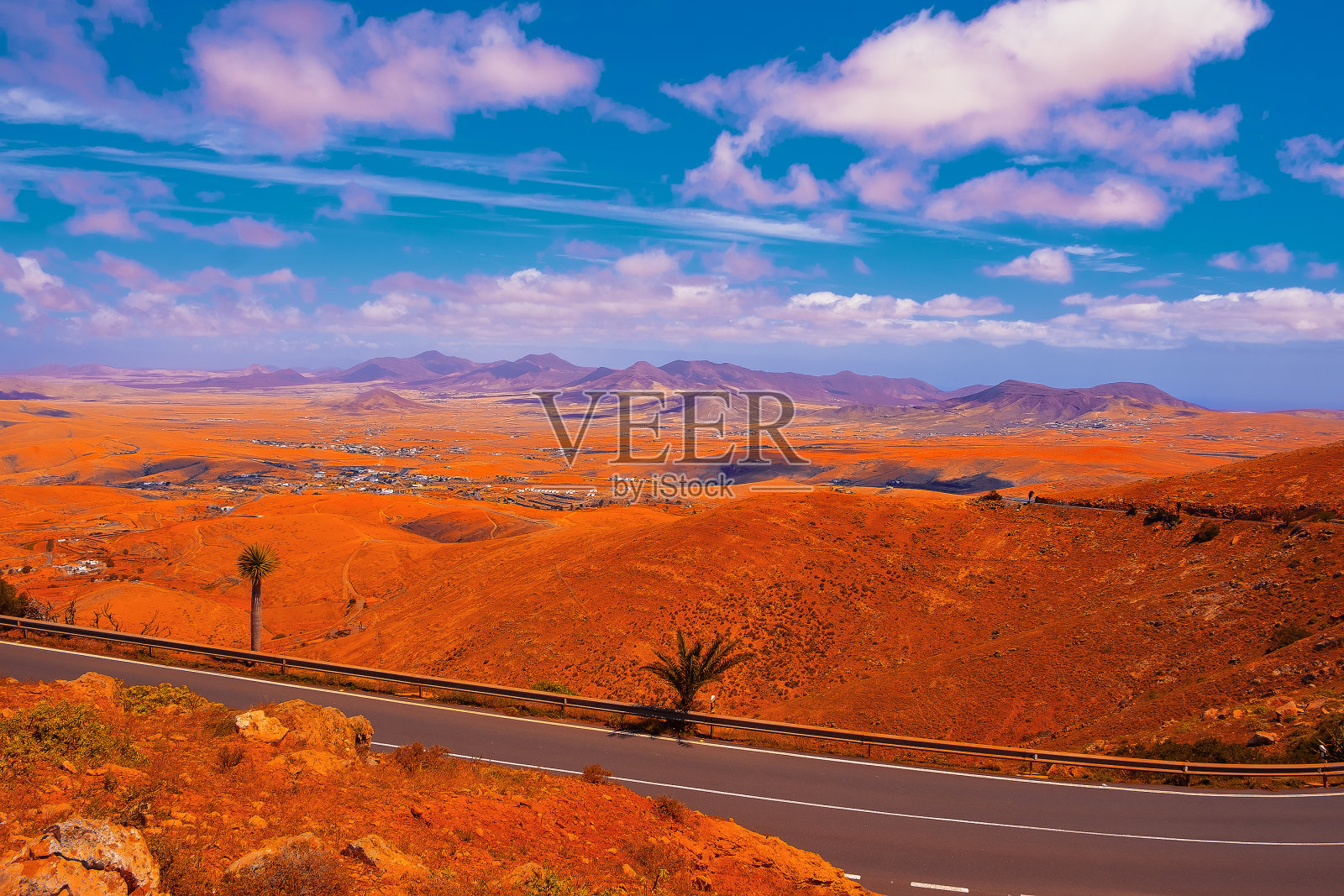 火山沙漠全景banner:时尚旅行概念,加那利群岛富埃特文图拉照片摄影图片