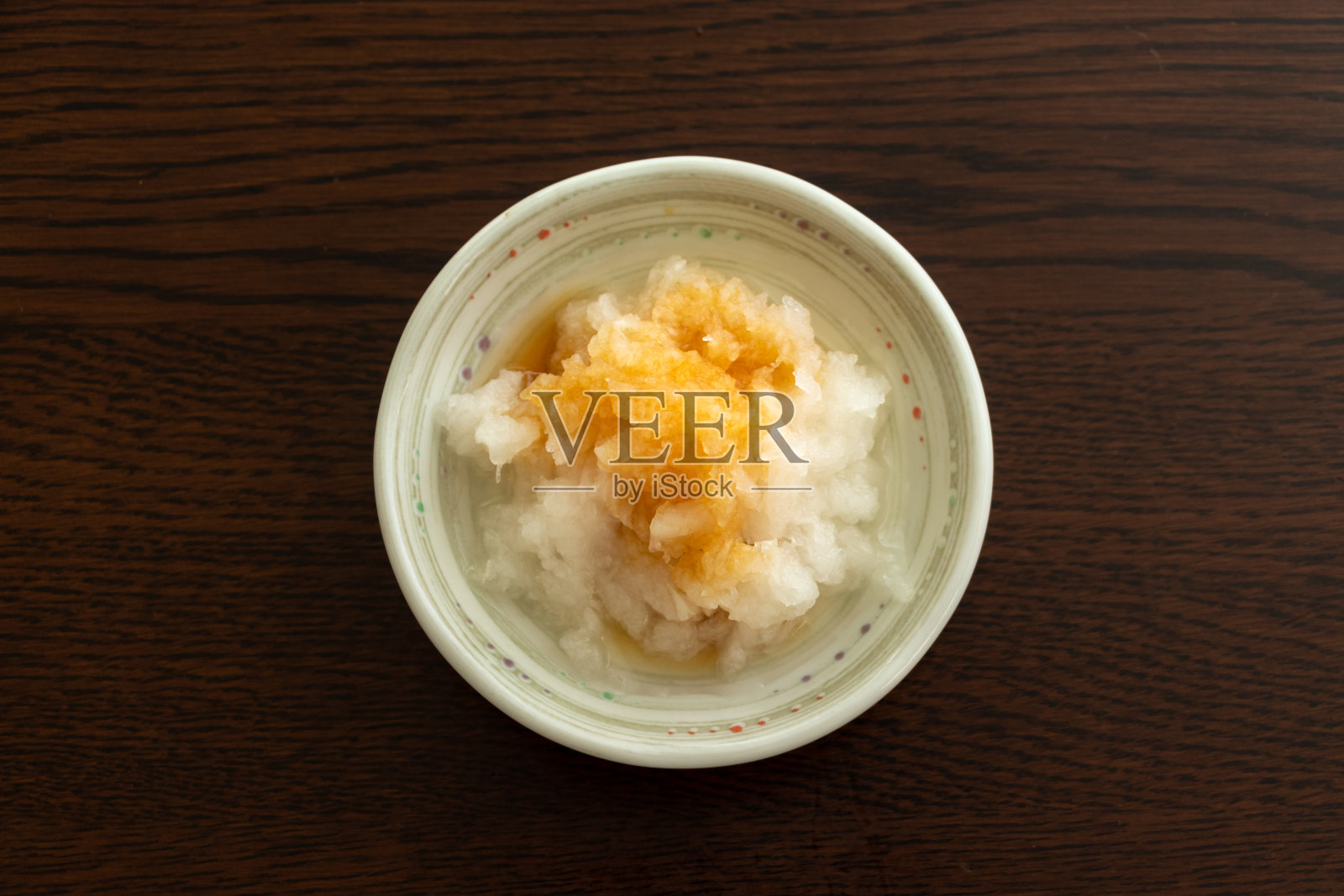 日本白萝卜碎配柚子酱油照片摄影图片