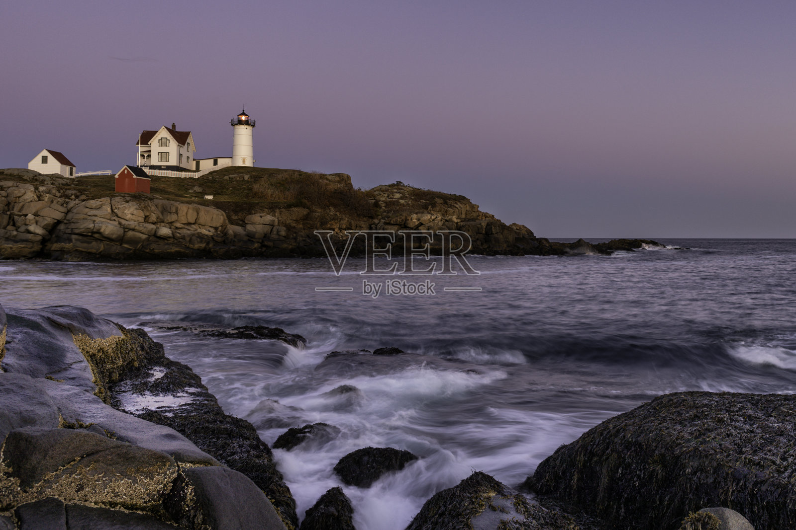 诺布尔灯塔之夜照片摄影图片