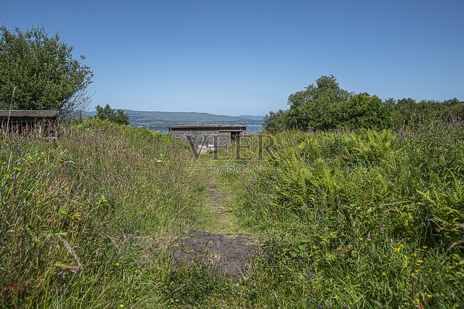 海湾水库放弃二战的炮台照片摄影图片