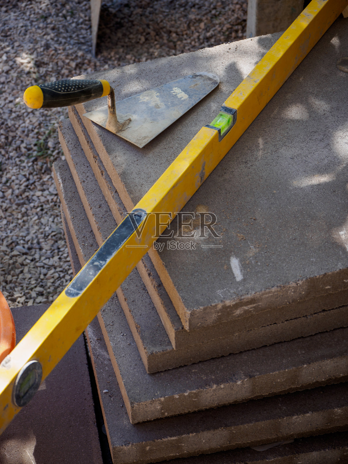 铺设天井板和绿化照片摄影图片