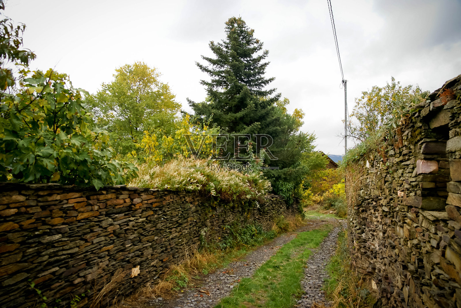 城市景观之一的黑人城市西班牙罗布卢恩戈照片摄影图片