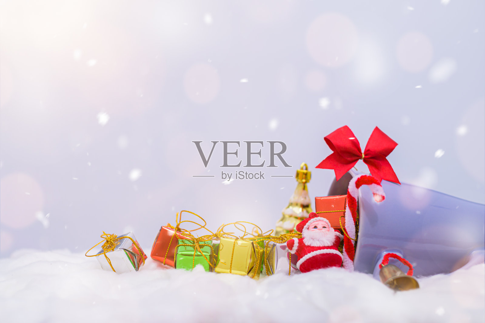 圣诞礼盒创意雪花照片摄影图片