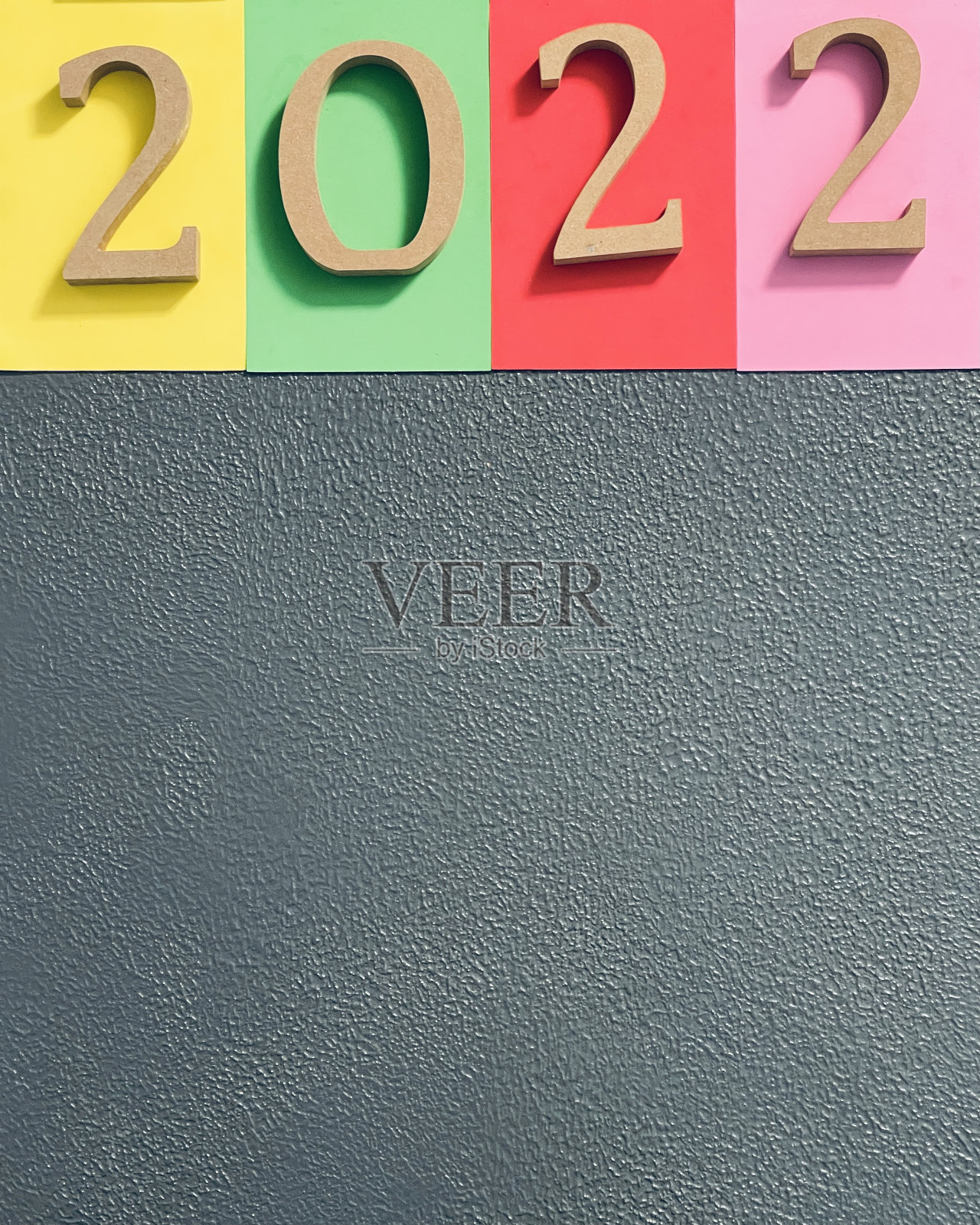 2022年的多色背景照片摄影图片