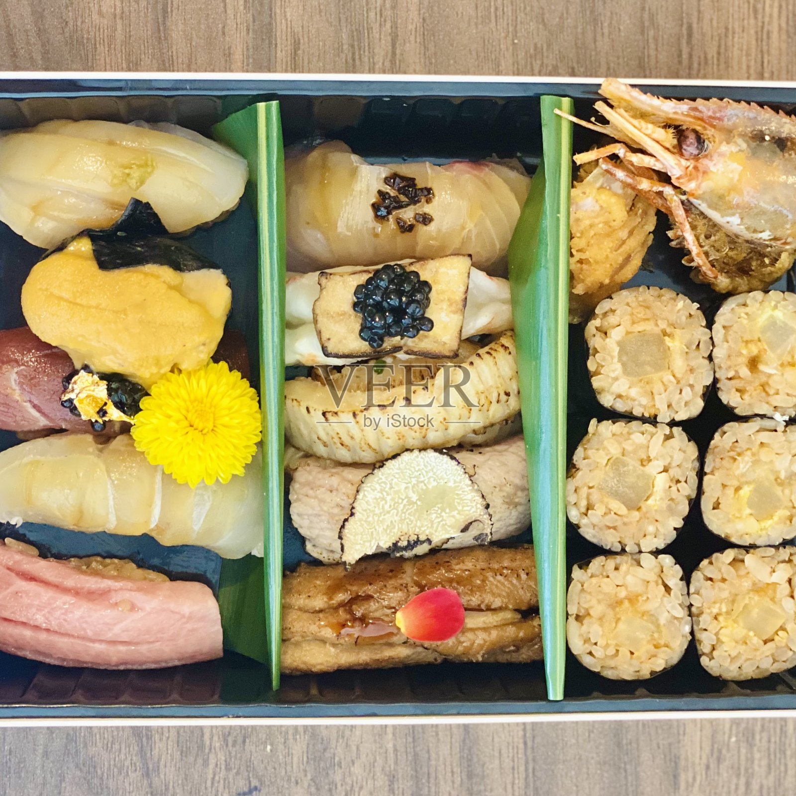 日本美食餐厅的寿司照片摄影图片